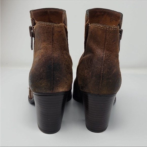 Söfft Wera Beautiful Brown Distressed Leather Ankle Boots w/ Heel. 8 - Picture 3 of 7